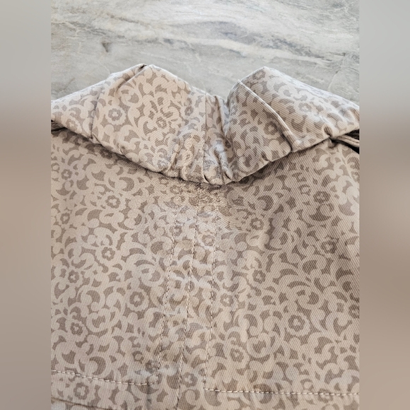 Marc by Marc Jacobs Taupe Animal Print Button Jacket - Size M - Picture 8 of 10